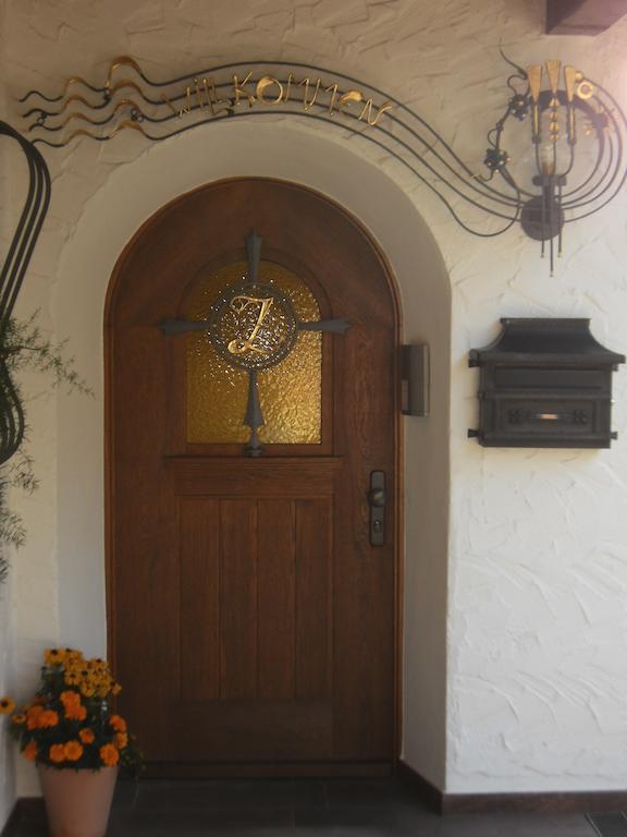 Grubstuben Hotel Schonach im Schwarzwald Kültér fotó